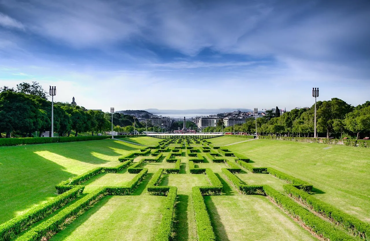 Отель Go Native Lisbon - Vip Campo Pequeno