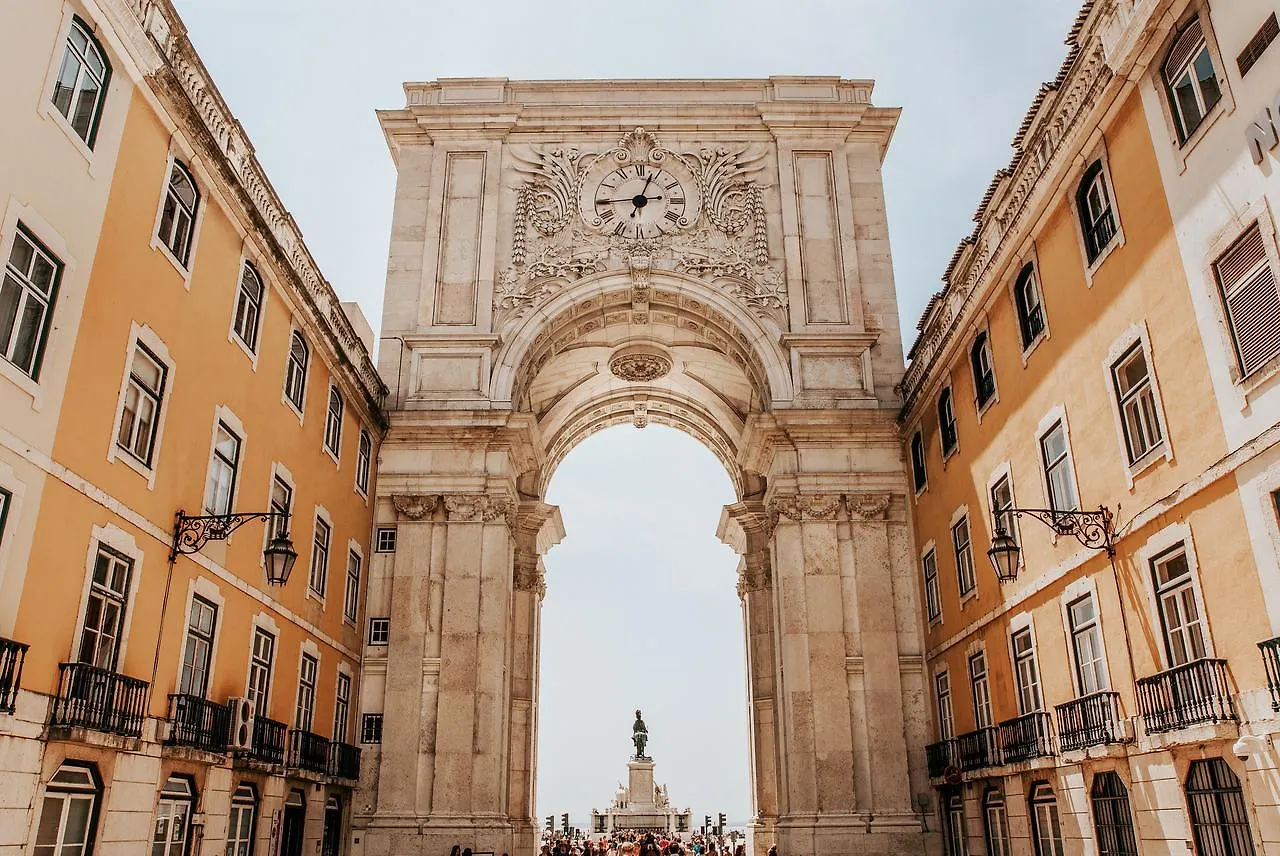 Апартаменты Отель Go Native Lisbon - Vip Campo Pequeno